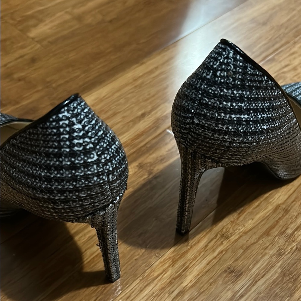 Nine West Black and White Heels with Classic Design Women’s Size 8 Pumps Heels - Picture 9 of 16